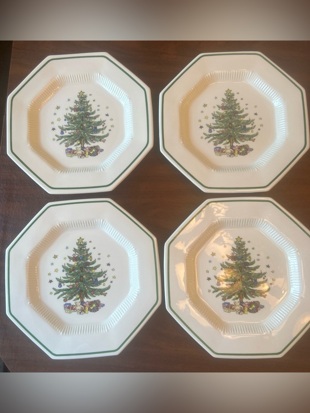 Vtg Nikko Christmastime Set of 4 Octagonal Dinner Plates 10.75” Christmas Tree